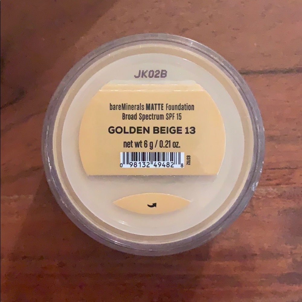 bareMinerals Golden Beige 13 Matte Foundation